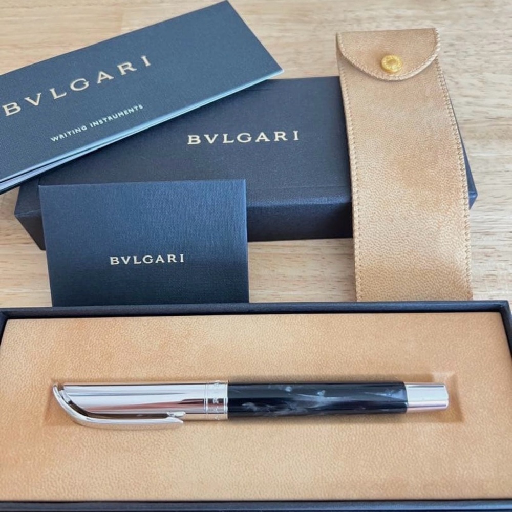 Rare Bvlgari Shiny Silver Capped Pen with Tan Leather Holder